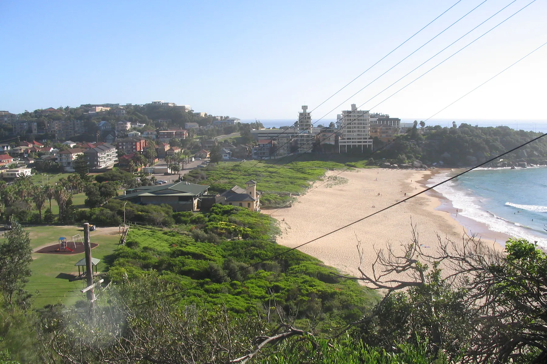 Vista aérea de Freshwater Beach e da costa de Sydney